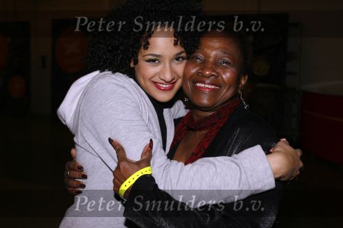 Hilversum 3 februari 2007
Opnames X factor in studio 22. 
Sharon met moeder