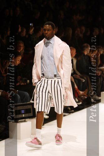 Amsterdam 26 januari 2007
Bracha v Doesburgh loopt modeshow van Daryl van Wouw op amsterdam fashion week.