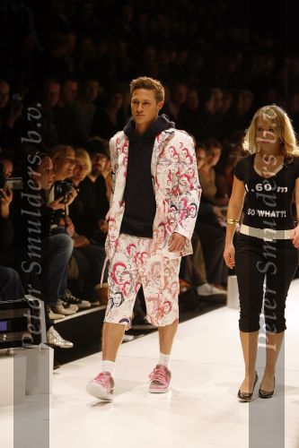 Amsterdam 26 januari 2007
Modeshow suit supply door Daryl v Wouw tijdens amsterdam fashion week.