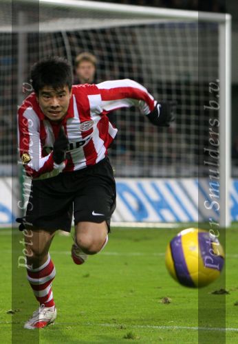 Eindhoven, 24 Februari 2007 Kompetitiewedstrijd PSV-FC Groningen, eindstand 1-0 Seizoen 2006/2007
De nieuweling bij PSV uit China, Sun Xiang
