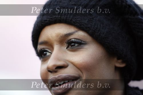 Amsterdam 26 januari 2007
Sylvana Simons bij modeshow Ilja Visser tijdens amsterdam fashion week. Sylvana heeft muts op.