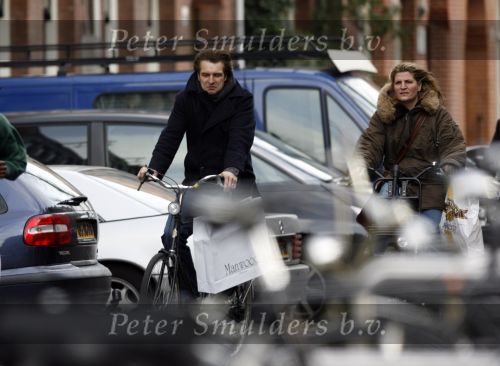 Amsterdam 31 januari 2007
Victor Reinier met zijn vrouw op de fiets.