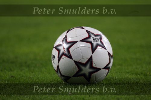 Eindhoven, 20 Februari 2007
1e eindronde Championsleague wedstrijd PSV-FC Arsenal, eindstand 1-0 Seizoen 2006/2007
Adidas Wedstrijdbal die altijd gebruikt wordt
