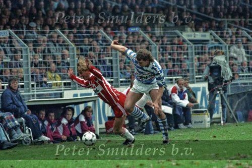 Doetinchem 24 November 1991 Kompetitiewedstrijd De Graafschap-PSV Eindstand 0-2 Seizoen 1991/1992
Wim Kieft