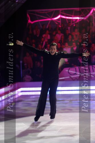 Baarn 26 januari 2007
Winston Gerrschtanowitz bij sterren dansen op het ijs van RTL. Zijn vader en Renate Verbaan zitten op de tribune.