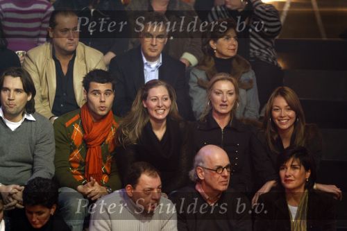 Baarn 26 januari 2007
Winston Gerrschtanowitz bij sterren dansen op het ijs van RTL. Zijn vader en Renate Verbaan zitten op de tribune.
Peter Smulders bv