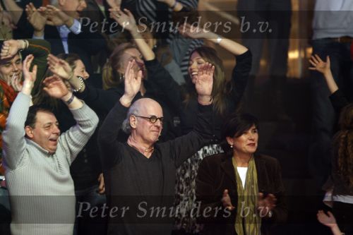 Baarn 26 januari 2007
Winston Gerrschtanowitz bij sterren dansen op het ijs van RTL. Zijn vader en Renate Verbaan zitten op de tribune.