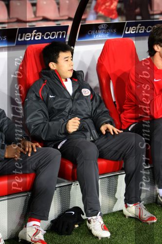 Eindhoven, 20 Februari 2007 Champions Leaguewedstrijd
PSV-FC Arsenal 1e ronde Eindstand 1-0 Seizoen 2006/2007
De eerste chinees die een champions league wedstrijd speelde
Xiang Sun