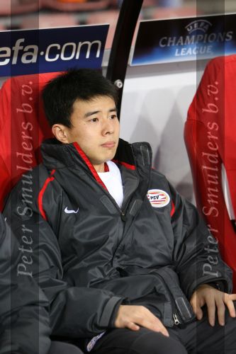 Eindhoven, 20 Februari 2007 Champions Leaguewedstrijd
PSV-FC Arsenal 1e ronde Eindstand 1-0 Seizoen 2006/2007
De eerste chinees die een champions league wedstrijd speelde
Xiang Sun