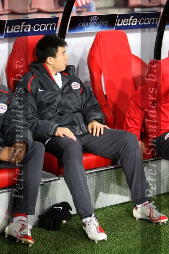 Eindhoven, 20 Februari 2007 Champions Leaguewedstrijd
PSV-FC Arsenal 1e ronde Eindstand 1-0 Seizoen 2006/2007
De eerste chinees die een champions league wedstrijd speelde
Xiang Sun