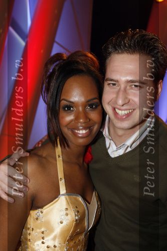 Hilversum 19 januari 2007
Sterrendansen op het ijs van sbs6 in studio 24. Yasmine Sendar met man