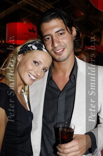 Amsterdam 27 januari 2007
Modeshow Percy op de amsterdam fashion week. Yfke Sturm met vriend