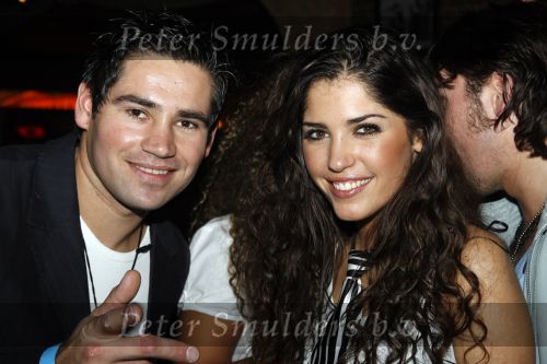 Uitgeest 17 januari 2006
Feest Henk Geels in Bobs saloon.
Jan Smit en Yolanthe Cabau v Karsbergen en zusje jan smit