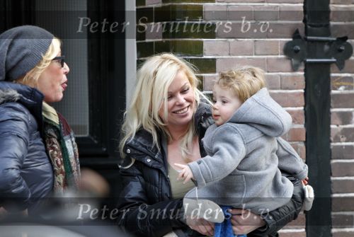 Amsterdam 14 januari 2010
Bridget Maasland met zoon Mees en haar moeder
Peter Smulders bv
