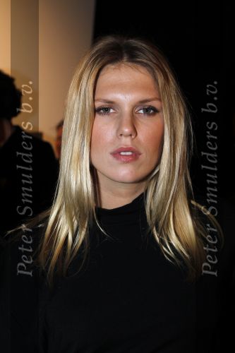 Amsterdam 30 januari 2010
Modeshow suptertrash tijdens amsterdam fashion week. Alexandra Richards met vriend
Peter Smulders bv
