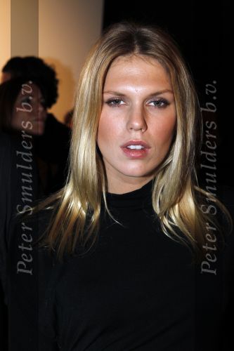 Amsterdam 30 januari 2010
Modeshow suptertrash tijdens amsterdam fashion week. Alexandra Richards met vriend
Peter Smulders bv