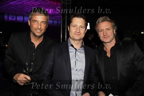Hilversum 25 januari 2010
Uitreiking gouden beelden bij beeld en geluid. Matthias Scholten Bert habets Erland Galjaard en Martijn Krabbe
Peter Smulders bv