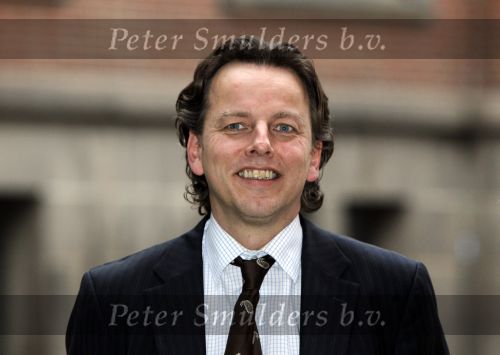 Den Haag 25 januari 2010
Prinses Maxima bezoekt bijeenkomst wereldomroep in het vredespaleis. Bert Koenders
Peter Smulders bv