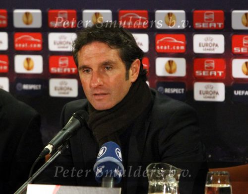 Eindhoven, 25 Februari 2010
1/8 Finale Uefa Europa League PSV-HSV, eindstand 3-2
PSV uitgeschakeld op basis van uit gescoorde doelpunten
Trainer Bruno Labbadia
Foto Junior Smulders