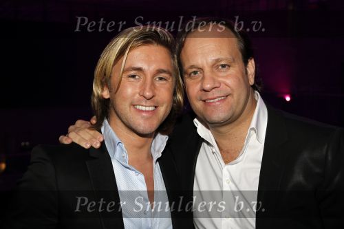 Hilversum 25 januari 2010
Uitreiking gouden beelden bij beeld en geluid. Carlo Boszhard met vriend
Peter Smulders bv