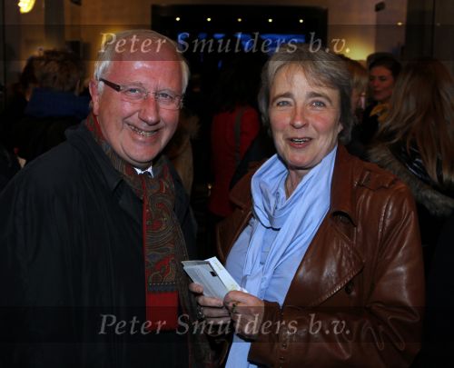 Amsterdam 14 januari 2010
Mama mia voorsdtelling in carre. Clairy Polak met man
Peter Smulders bv