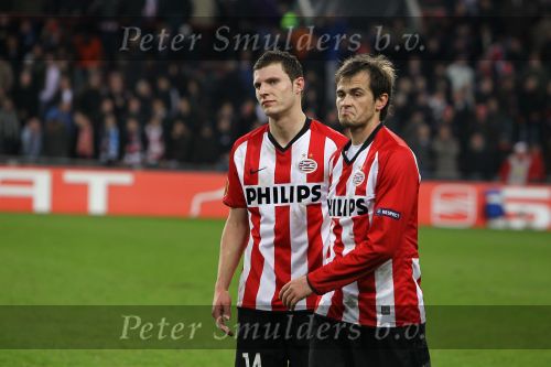Eindhoven, 25 Februari 2010
1/8 Finale Uefa Europa League PSV-HSV, eindstand 3-2
PSV uitgeschakeld op basis van uit gescoorde doelpunten
Een teleurgestelde Danko Lazovic en Erik Pieters
Foto Junior Smulders