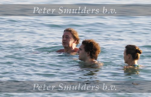Curacao 28 december 2009
Ed Nijpels met zijn 2 zoons op vakantie op Curacao.
Peter Smulders bv