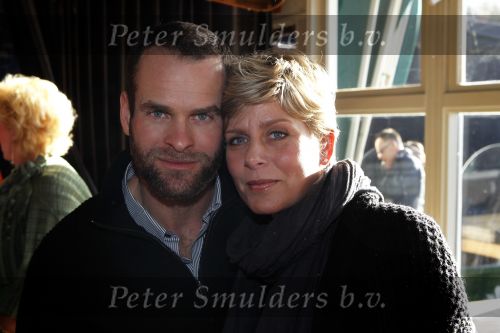 Amsterdam 28 januari 2010
Presentatie glossy GOUD bij de jaap edenbaan. Erben en renate Wennemars
Peter Smulders bv