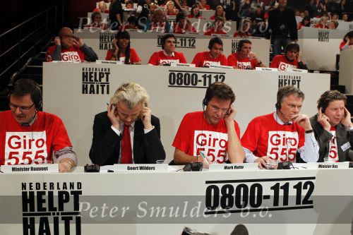 Hilversum 21 januari 2010
Rtl SBS en de NOS hebben samen een tv programma en aktie in elkaar gedraaid om zoveel mogelijk geld op te halen voor giro 55 ten bate van Haiti. Geert Wilders
Peter Smulders bv