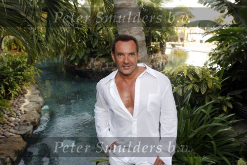 Curacao 7 januari 2010
Gerard Joling op vakantie op Curacao. Hij slaapt in het super exclusive Baoase.
Peter Smulders bv