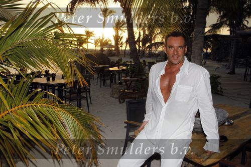 Curacao 7 januari 2010
Gerard Joling op vakantie op Curacao. Hij slaapt in het super exclusive Baoase.
Peter Smulders bv