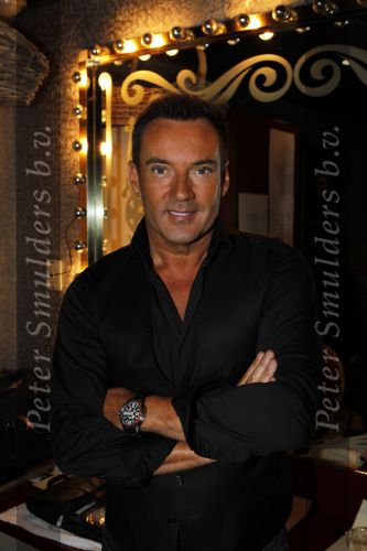 Uitgeest 18 januari 2010
Nieuwjaars feest van Henk Geels in Bobs Party saloon. Gerard Joiling
Peter Smulders bv