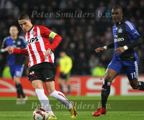 Eindhoven, 25 Februari 2010
1/8 Finale Uefa Europa League PSV-HSV, eindstand 3-2
PSV uitgeschakeld op basis van uit gescoorde doelpunten
Ibrahim Afellay in duel met Eljero Elia
Foto Junior Smulders