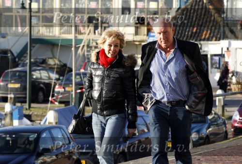 Volendam 28 januari 2011
Annie Schilder en beste vriend in Volendam.
Peter Smulders bv