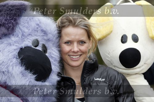 Hilvarenbeek 4 februari 2011
De Guusje Nederhorst foundation organiseert dag in de beekse bergen.
OA aanwezig Dinand Woesthoff Jim Bakkum Bettina Berger Chris Zeegers Johnny de Mol jr en Bridget Maasland. Babette v Veen
Peter Smulders bv