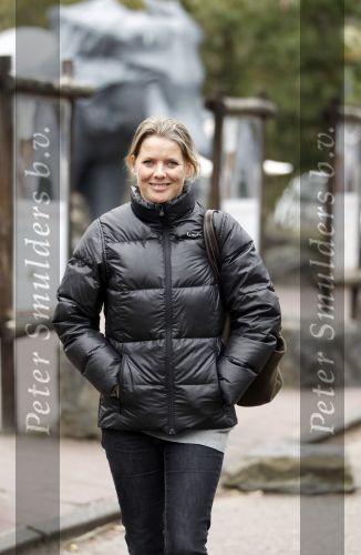 Hilvarenbeek 4 februari 2011
De Guusje Nederhorst foundation organiseert dag in de beekse bergen.
OA aanwezig Dinand Woesthoff Jim Bakkum Bettina Berger Chris Zeegers Johnny de Mol jr en Bridget Maasland. Babette v Veen
Peter Smulders bv