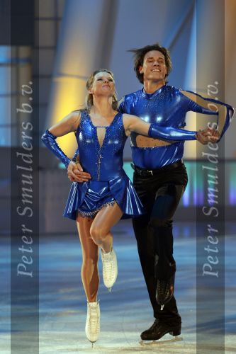 Hilversum 4 februari 2011
Sterren dansen op het ijs bij SBS6 in studio 22.
Het wordt gepresenteerd door Gerard Joling en Nance Coolen. Babette v Veen
Peter Smulders bv