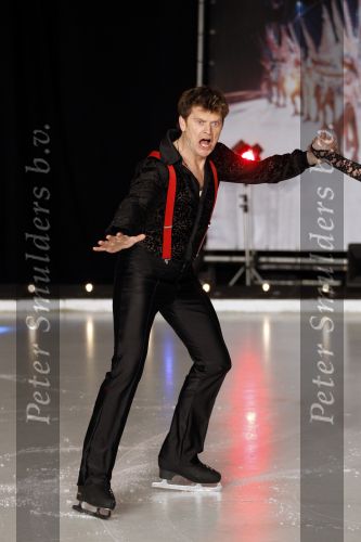 Utrecht 26 januari 2011
Perspresentatie Sterren dansen op het ijs van SBS6 gepresenteerd door Gerard Joling en Nance Coolen. Beau v Erven Dorens
Peter Smulders bv