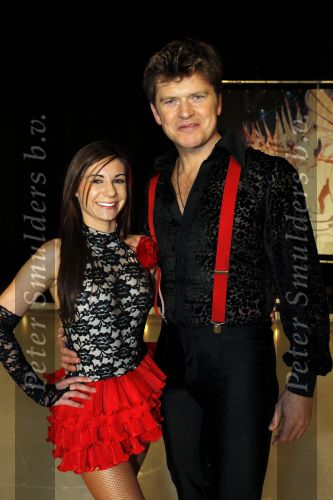 Utrecht 26 januari 2011
Perspresentatie Sterren dansen op het ijs van SBS6 gepresenteerd door Gerard Joling en Nance Coolen. Beau v Erven Dorens met Amanda Merrit
Peter Smulders bv