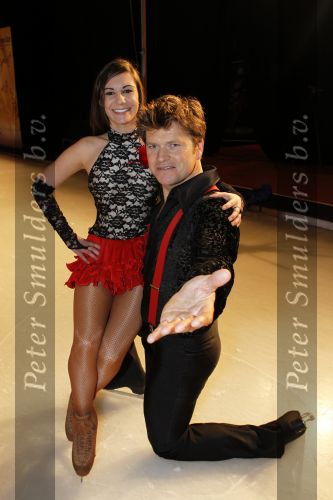 Utrecht 26 januari 2011
Perspresentatie Sterren dansen op het ijs van SBS6 gepresenteerd door Gerard Joling en Nance Coolen. Beau v Erven Dorens met Amanda Merrit
Peter Smulders bv