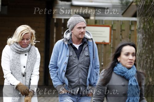 Hilvarenbeek 4 februari 2011
De Guusje Nederhorst foundation organiseert dag in de beekse bergen.
OA aanwezig Dinand Woesthoff Jim Bakkum Bettina Berger Chris Zeegers Johnny de Mol jr en Bridget Maasland.
Peter Smulders bv