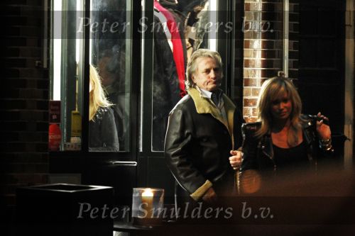 Amsterdam 29 januari 2011
Hans en Connie Breukhoven verlaten restaurant Le Garage waarna Hans Connie naar huis brengt.
Peter Smulders bv