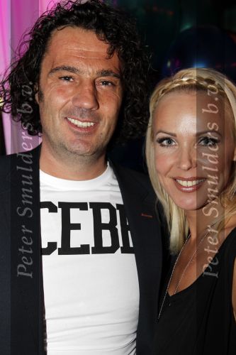 Uitgeest 17 januari 2011
Nieuwjaarsreceptie Henk Geels in Bobs saloon. Denise Boekhof met vriend
Peter Smulders bv