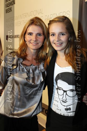 Amsterdam 28 januari 2011
Modeshow van Monique Collignon op de amsterdam fashion week. Francis Bruggenwirth met Isabelle
Peter Smulders bv