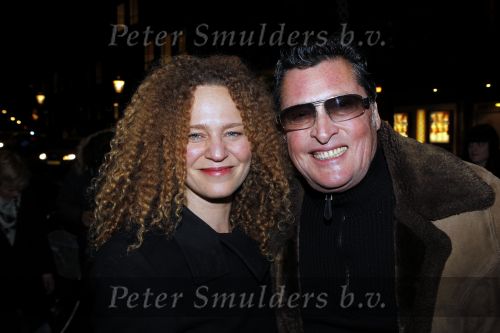 Amsterdam 15 december 2011
Presentatie Documentaire Barry Hay bij de melkweg. Hadassah de Boer
Peter Smulders bv