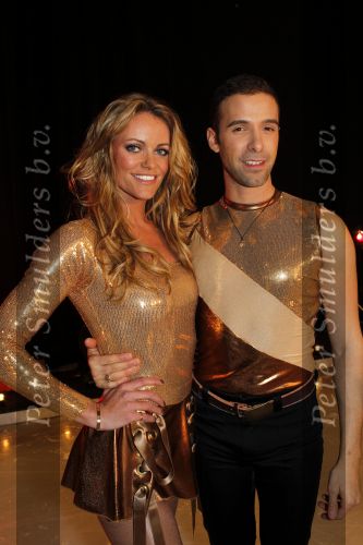 Utrecht 26 januari 2011
Perspresentatie Sterren dansen op het ijs van SBS6 gepresenteerd door Gerard Joling en Nance Coolen. Inge de Bruijn met Matteo Zanni
Peter Smulders bv