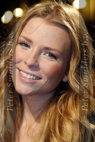 Scheveningen 17 januari 2011
Premiere Sonny Boy in het circustheater. Jennifer Ewbank met vriend
Peter Smulders bv