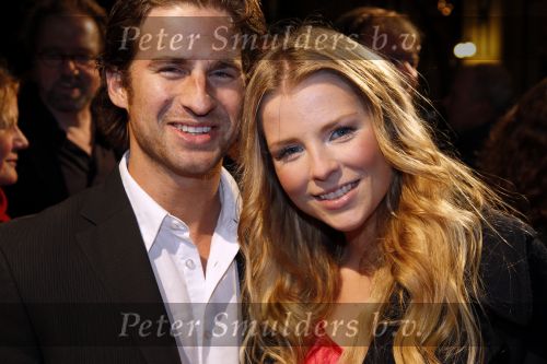 Scheveningen 17 januari 2011
Premiere Sonny Boy in het circustheater. Jennifer Ewbank met vriend
Peter Smulders bv