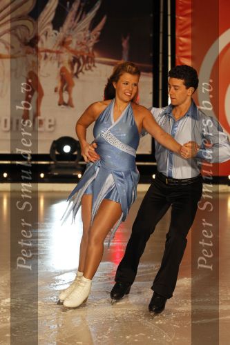 Utrecht 26 januari 2011
Perspresentatie Sterren dansen op het ijs van SBS6 gepresenteerd door Gerard Joling en Nance Coolen. Jenny Smit met Ryan Shollert
Peter Smulders bv