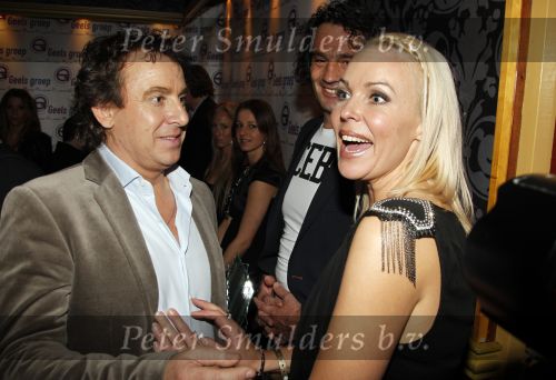Uitgeest 17 januari 2011
Nieuwjaarsreceptie Henk Geels in Bobs saloon. Marco en Leontien Borsato met Denise Boekhof en haar vriend
Peter Smulders bv